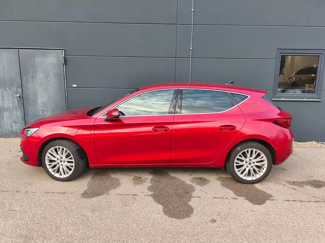 SEAT Leon - Thumbnail 5
