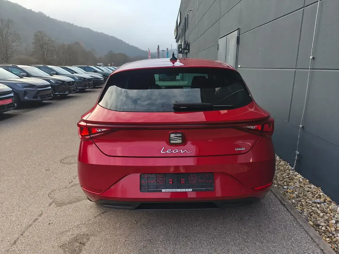 SEAT Leon - Thumbnail 7