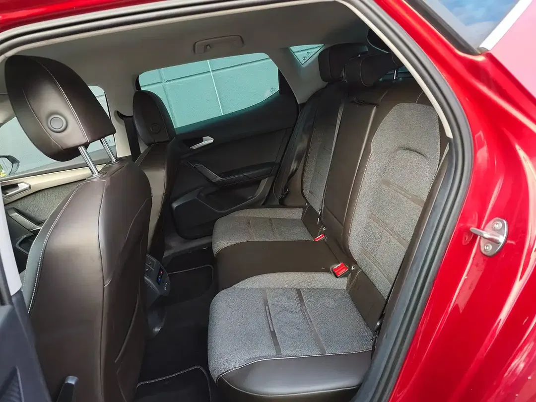 SEAT Leon - Thumbnail 9