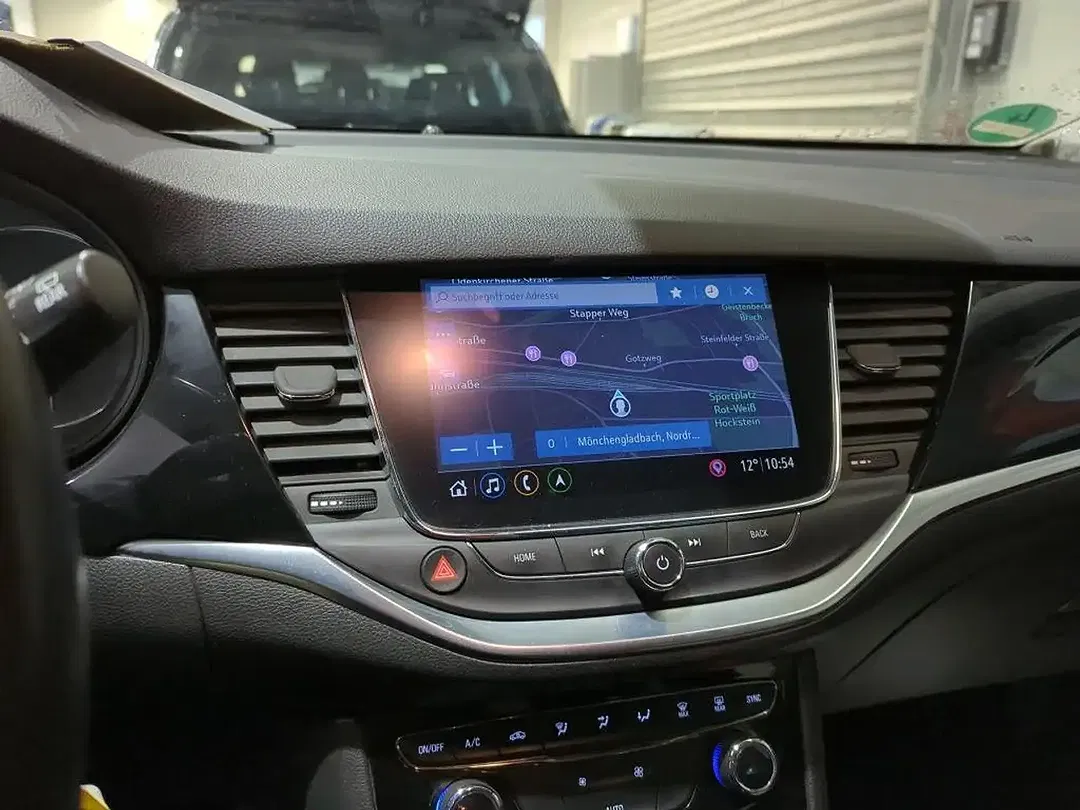 Opel Astra - Thumbnail 6