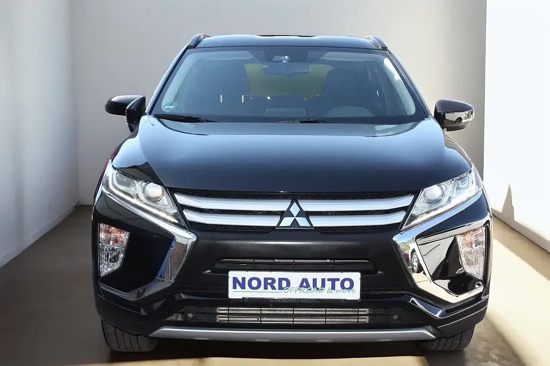 Mitsubishi Eclipse Cross - Thumbnail 3