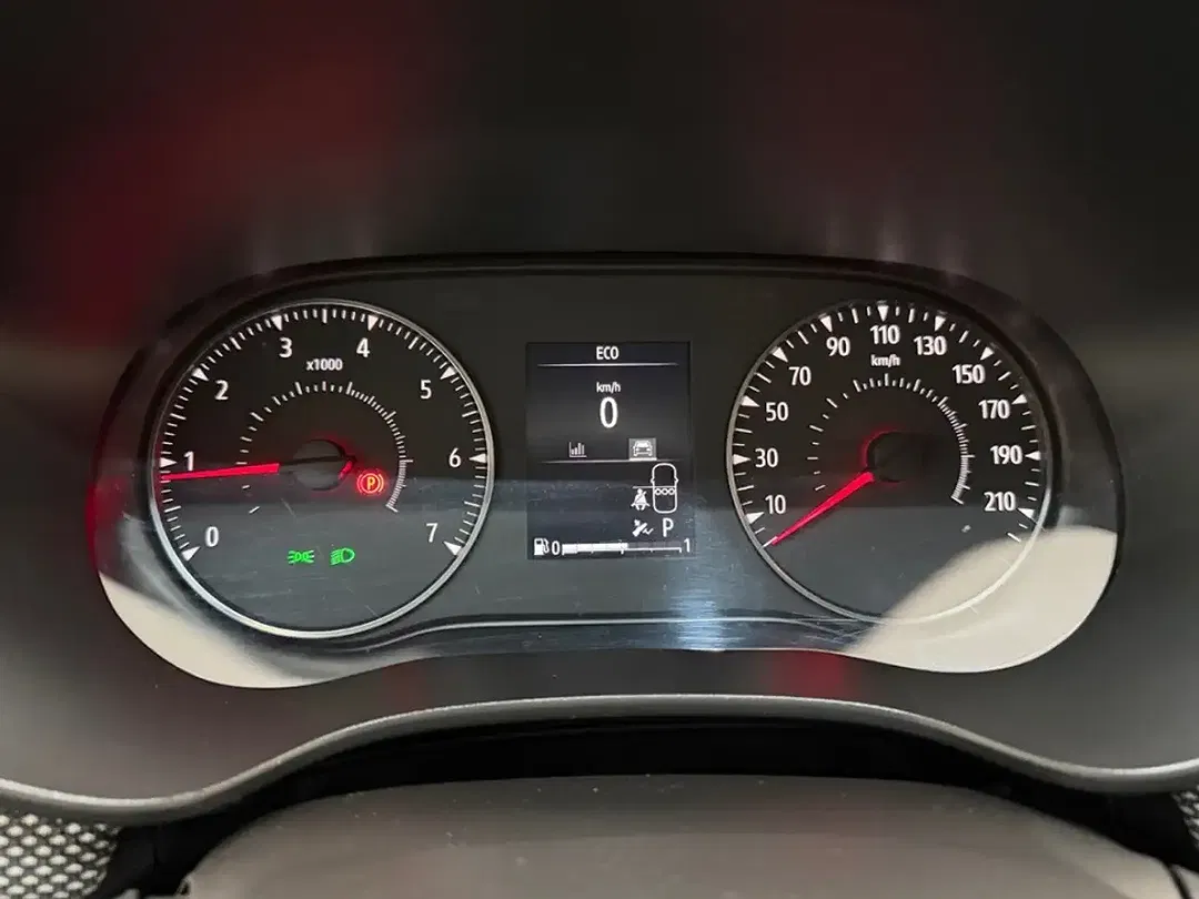 Dacia Sandero - Thumbnail 10