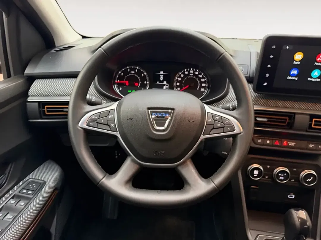 Dacia Sandero - Thumbnail 13