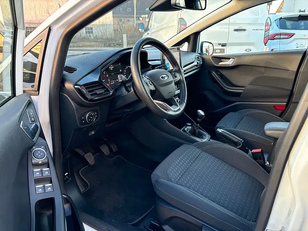 Ford Fiesta - Thumbnail 6