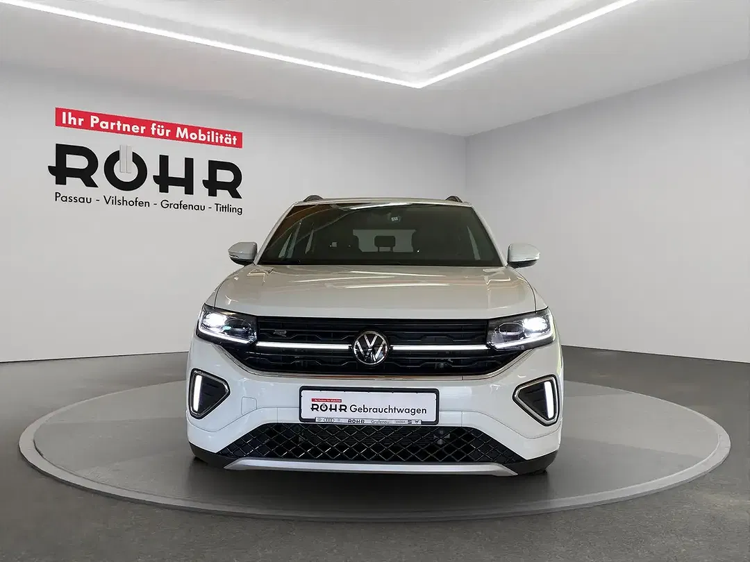 Volkswagen T-Cross - Thumbnail 2