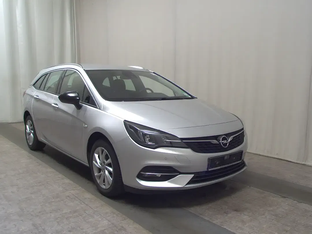 Opel Astra 1.2 Turbo Elegance - foto 2