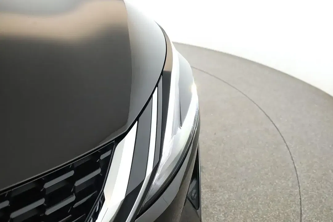 Nissan Qashqai - Thumbnail 9