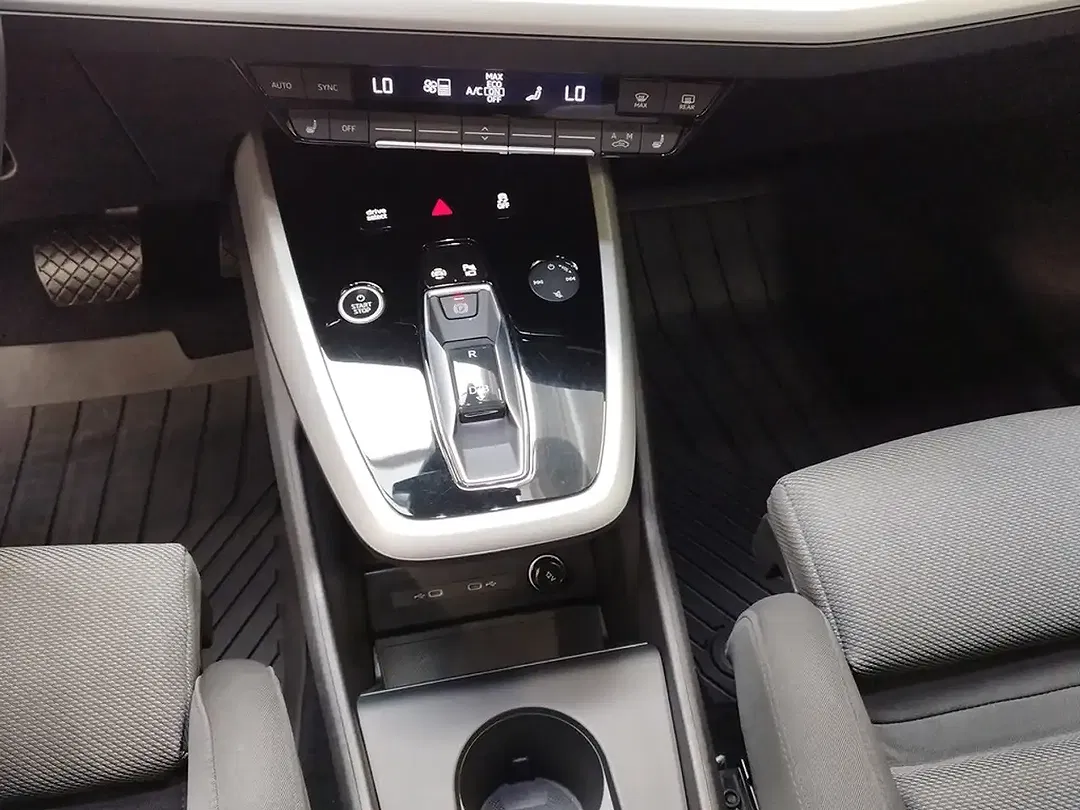 Audi e-tron - Thumbnail 13