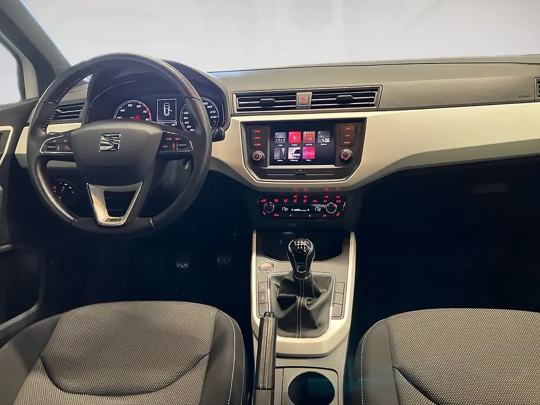 SEAT Arona - Thumbnail 10