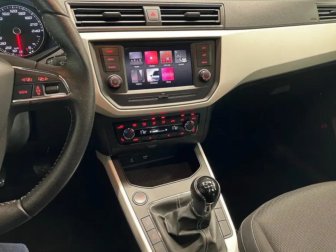 SEAT Arona - Thumbnail 11