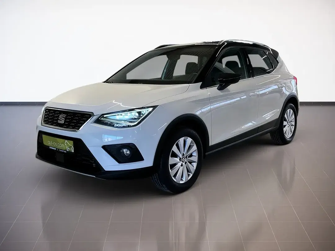 SEAT Arona - Thumbnail 1