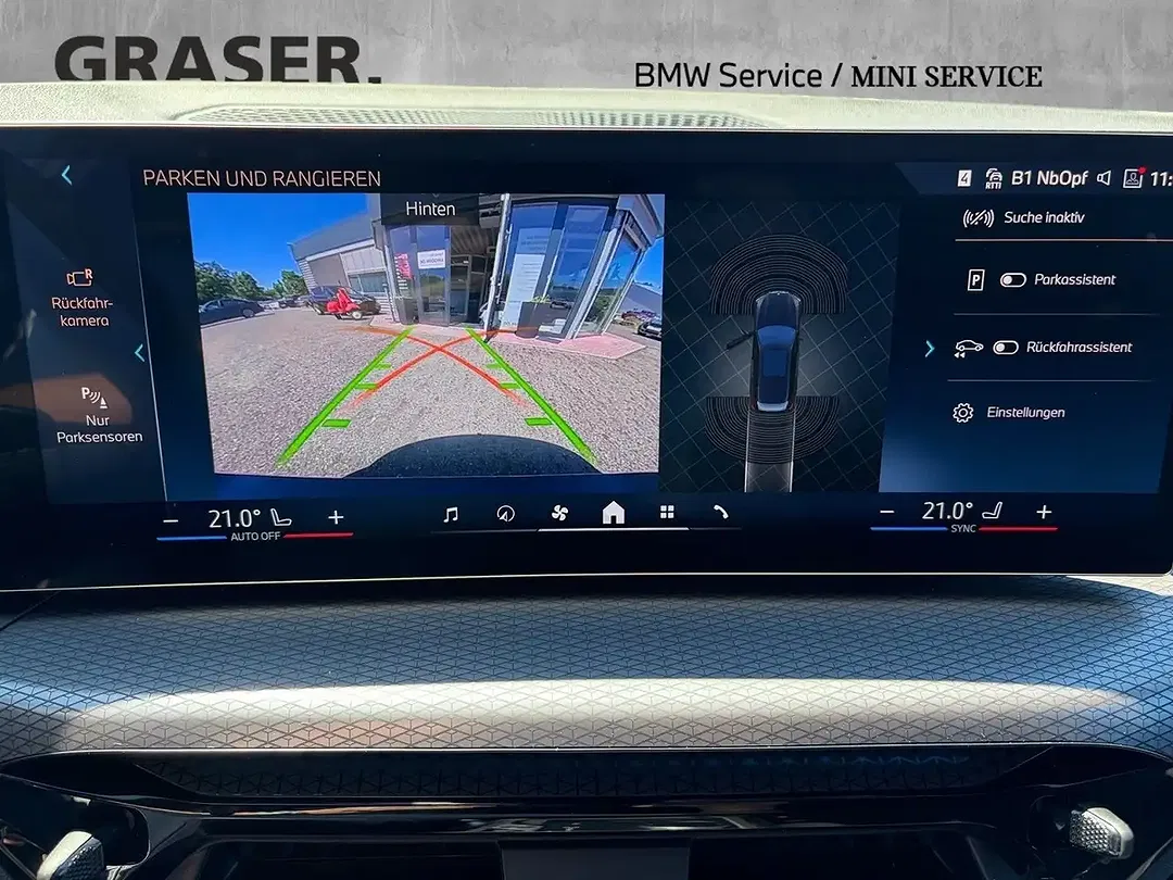 BMW 330 - Thumbnail 12
