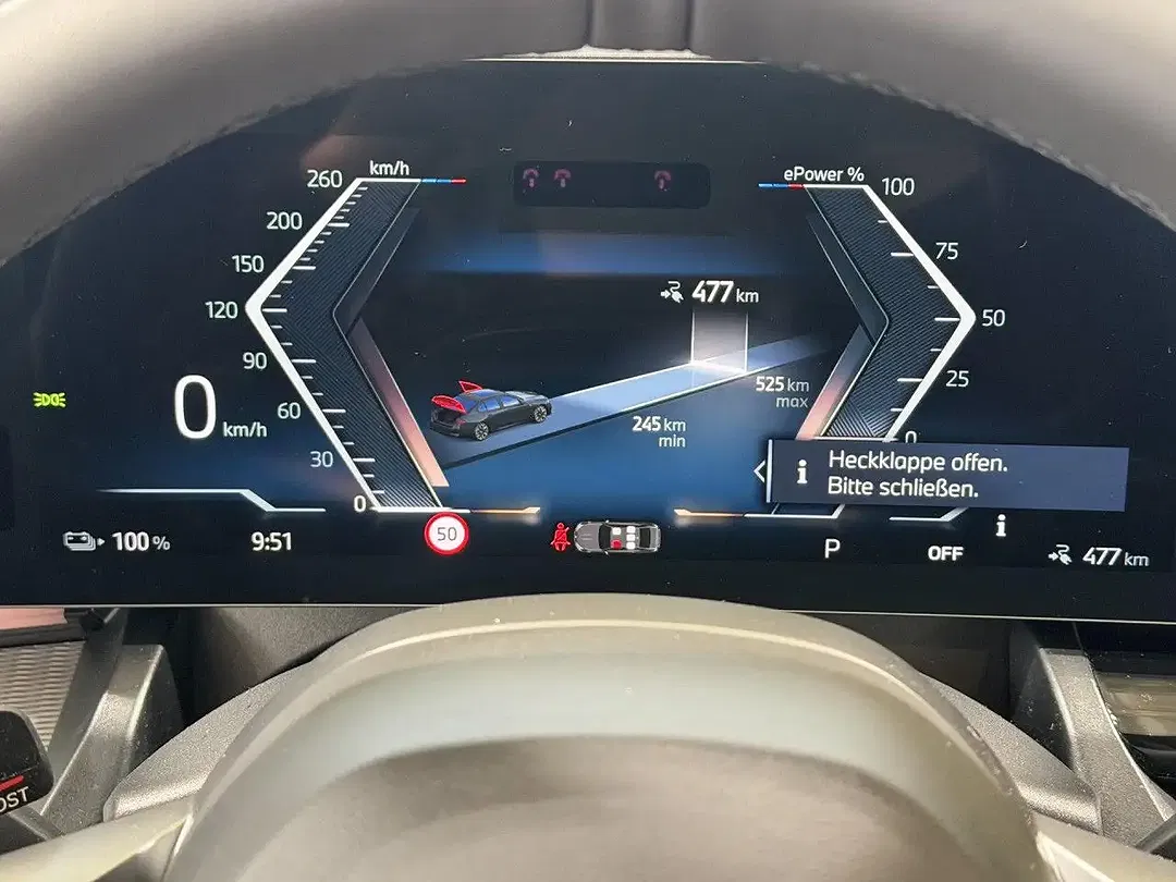 BMW i5 - Thumbnail 12