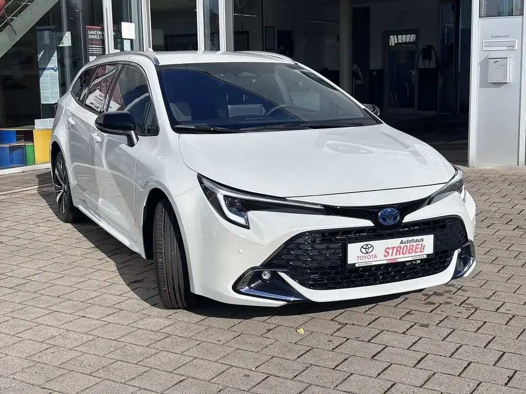 Toyota Corolla Hybrid Teamplayer - foto 2