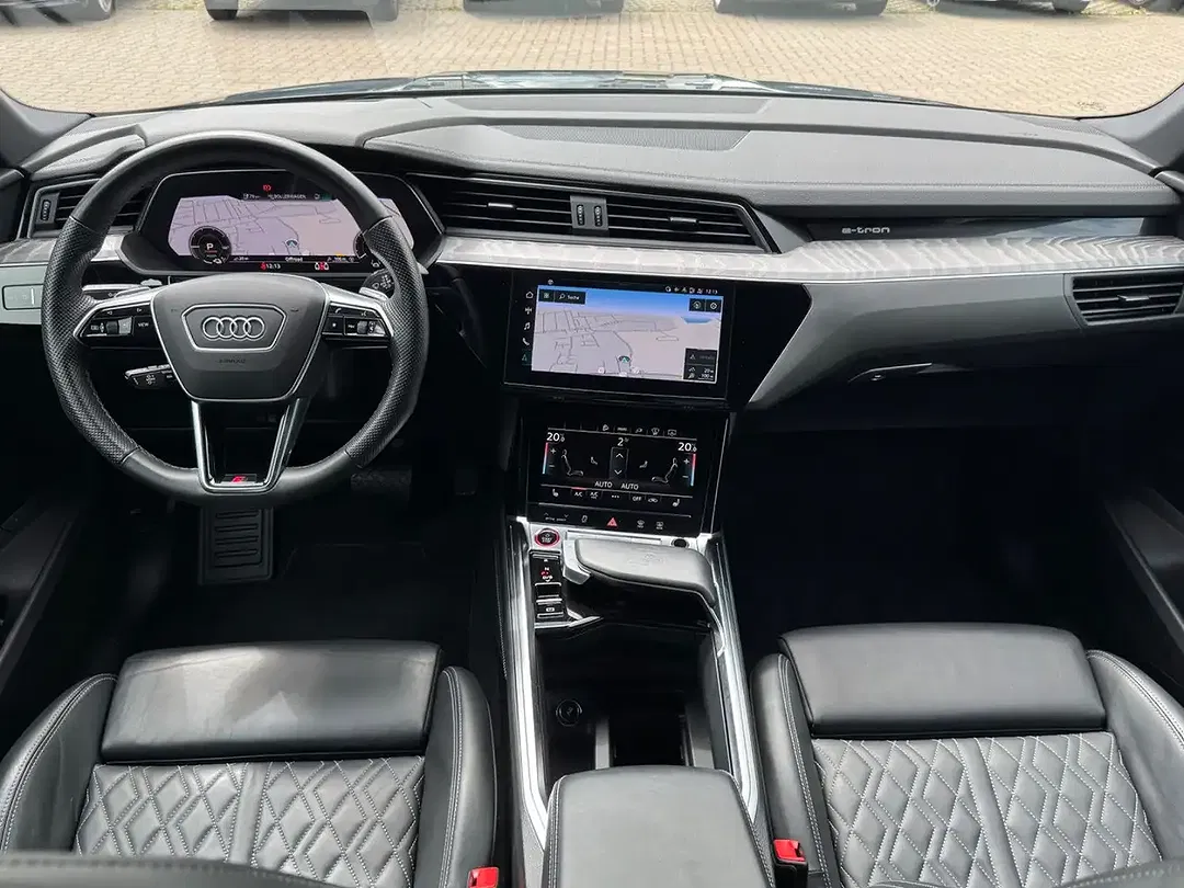 Audi e-tron - Thumbnail 13