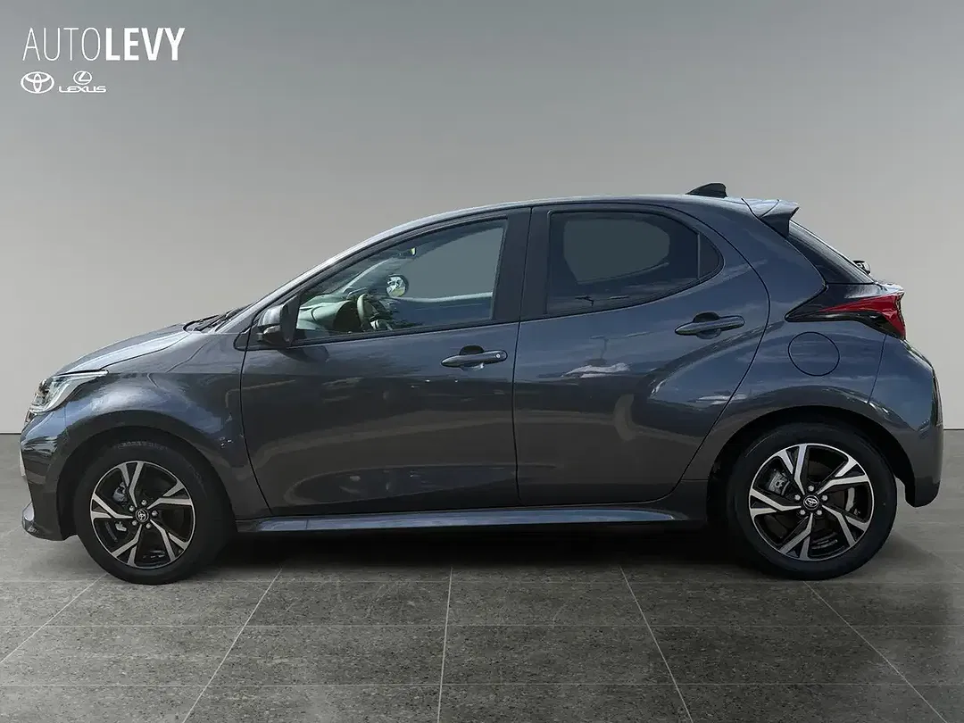 Toyota Yaris 1.5 Hybrid Teamplayer - foto 2