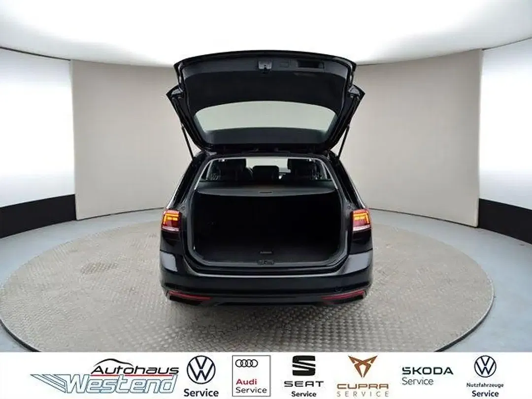 Volkswagen Passat Variant - Thumbnail 12