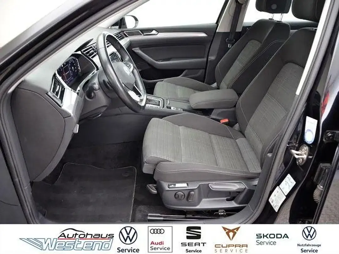 Volkswagen Passat Variant - Thumbnail 7
