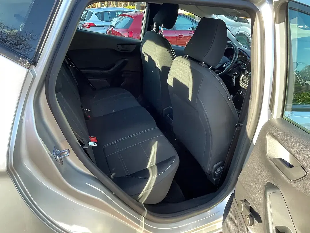 Ford Fiesta - Thumbnail 11