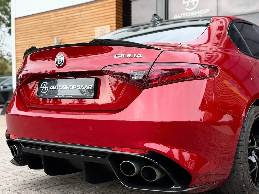 Alfa Romeo Giulia - Thumbnail 14