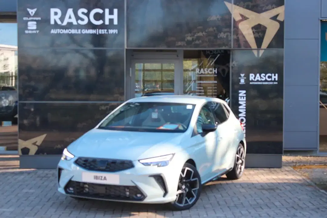 SEAT Ibiza - Thumbnail 1