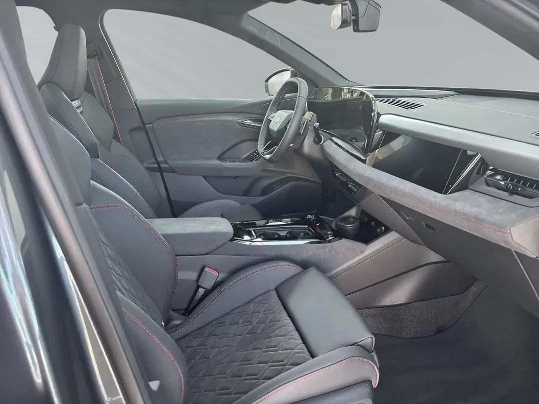 Audi Q6 e-tron - Thumbnail 9