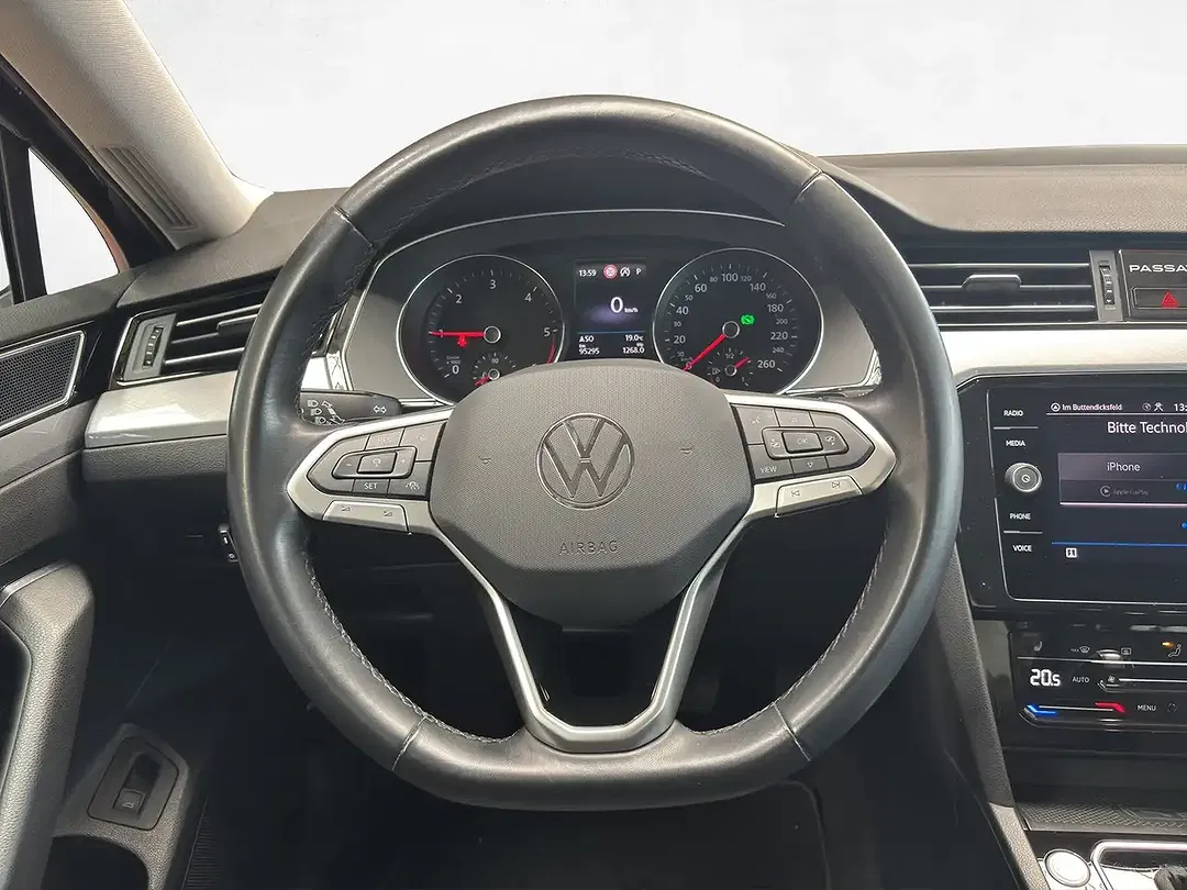 Volkswagen Passat Variant - Thumbnail 11