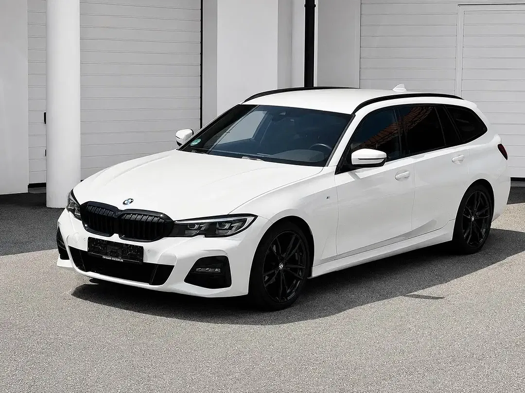 BMW 318 - Thumbnail 3