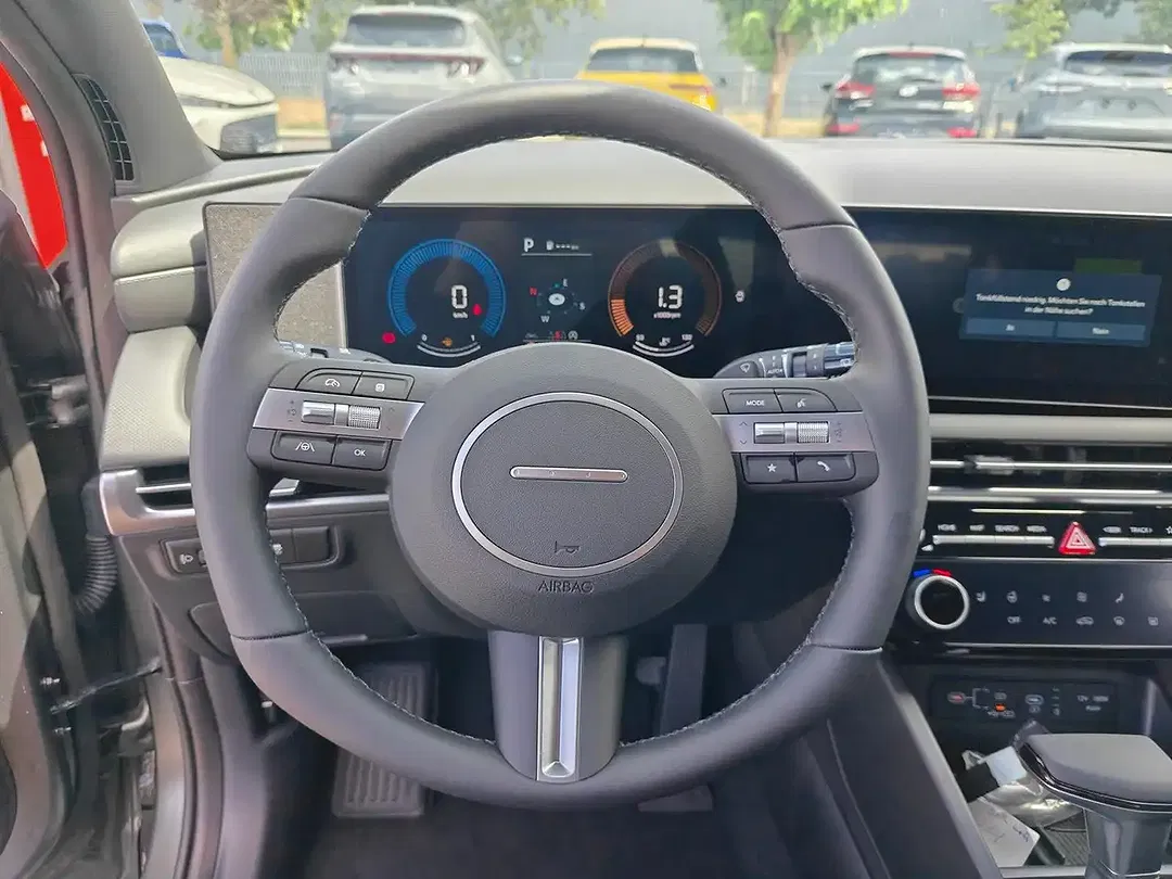 Hyundai TUCSON - Thumbnail 11
