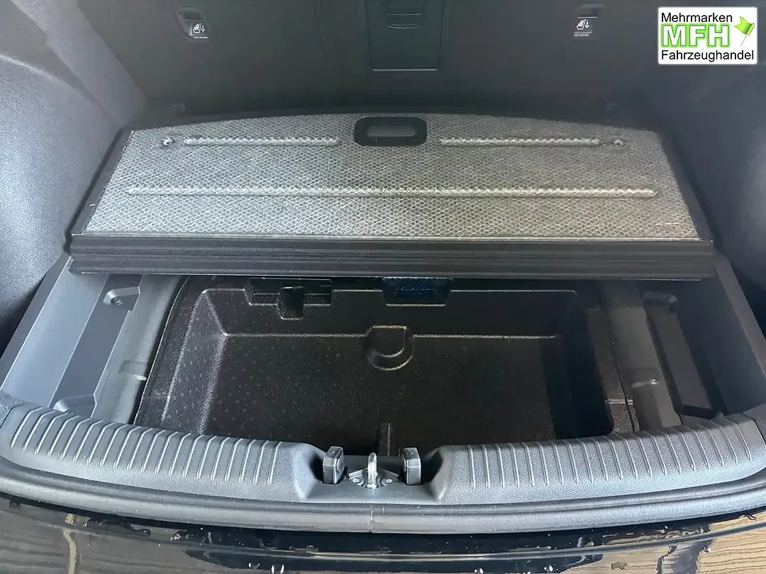 Hyundai i30 - Thumbnail 9