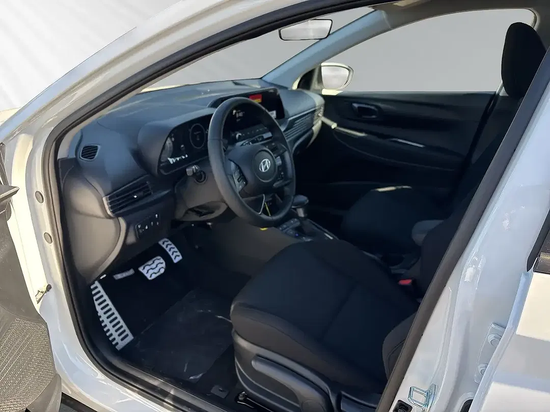 Hyundai BAYON - Thumbnail 8