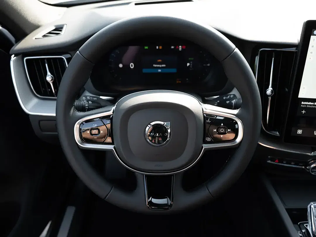 Volvo XC60 - Thumbnail 10