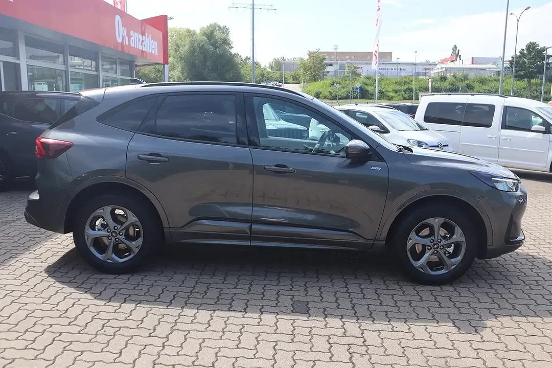 Ford Kuga - Thumbnail 7