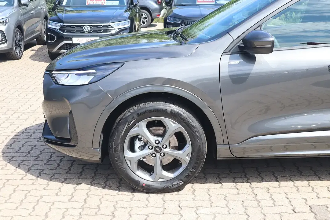 Ford Kuga - Thumbnail 8