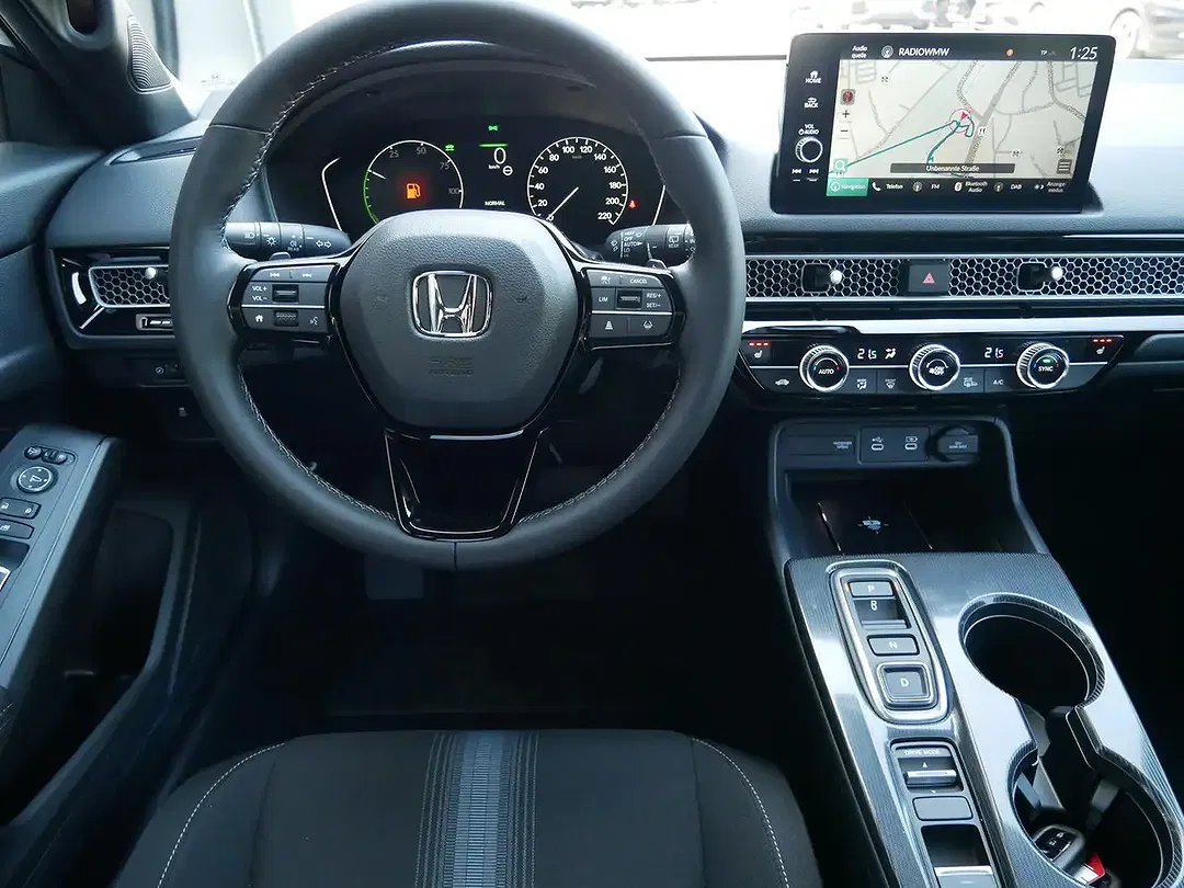 Honda Civic - Thumbnail 12