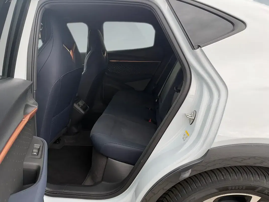 CUPRA Tavascan - Thumbnail 11