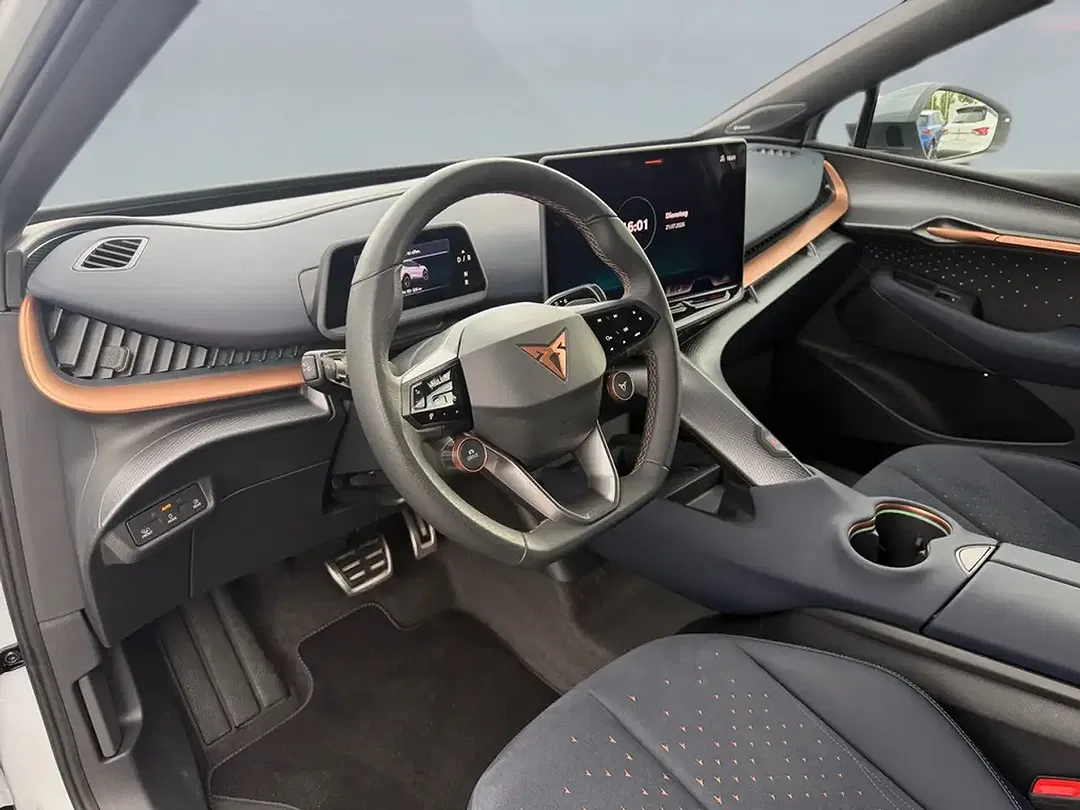 CUPRA Tavascan - Thumbnail 9