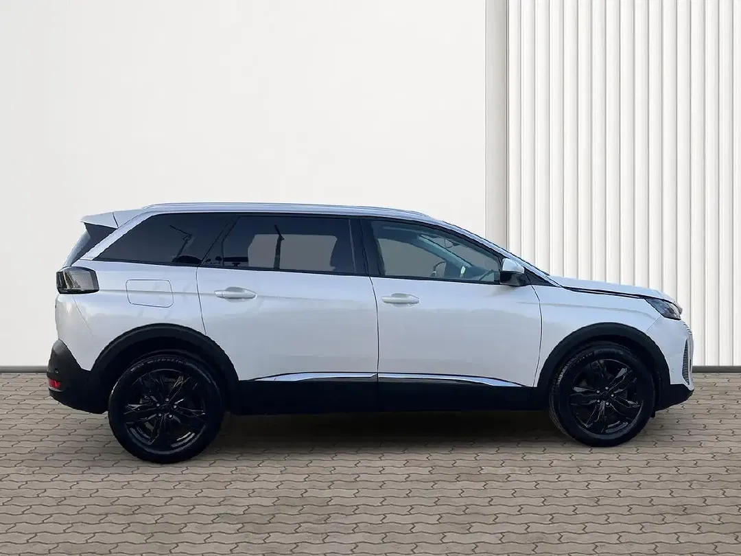 Peugeot 5008 - Thumbnail 3