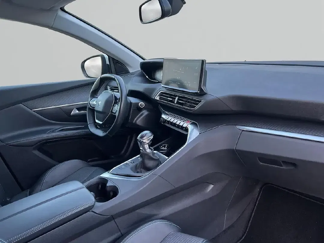 Peugeot 5008 - Thumbnail 6