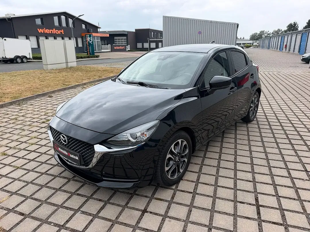 Mazda 2 AUT Exclusive-Line - foto 1