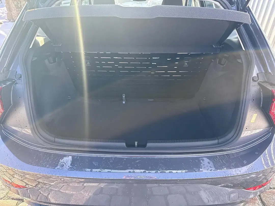 Volkswagen Polo - Thumbnail 10