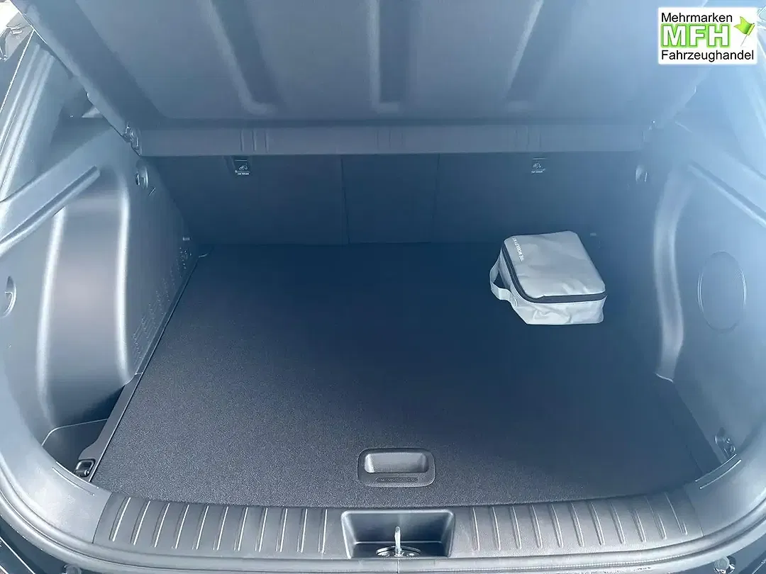 Hyundai KONA - Thumbnail 8