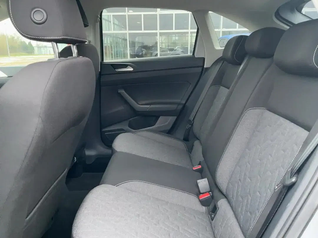 Volkswagen Taigo - Thumbnail 7