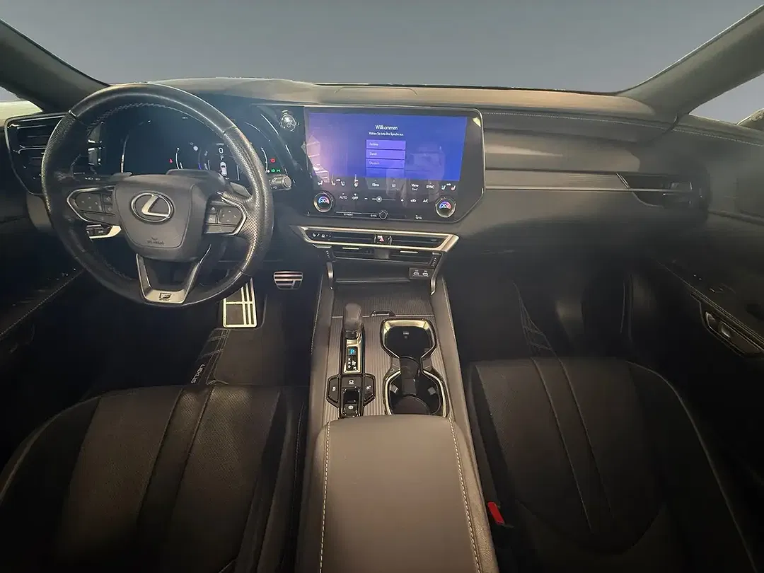 Lexus RX 500h - Thumbnail 10