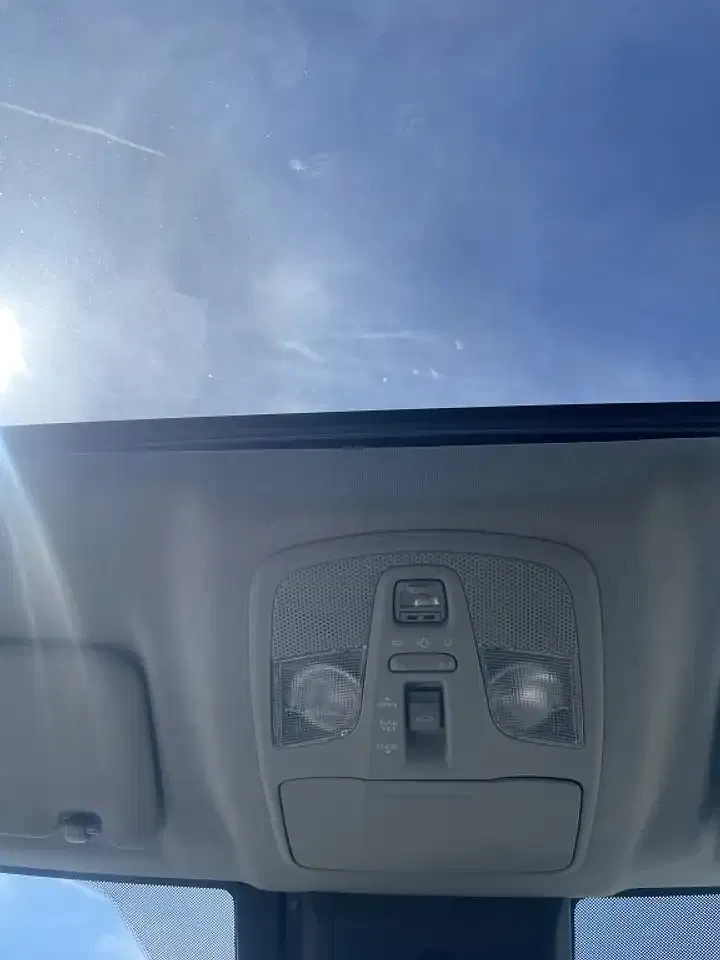 Suzuki Vitara - Thumbnail 15