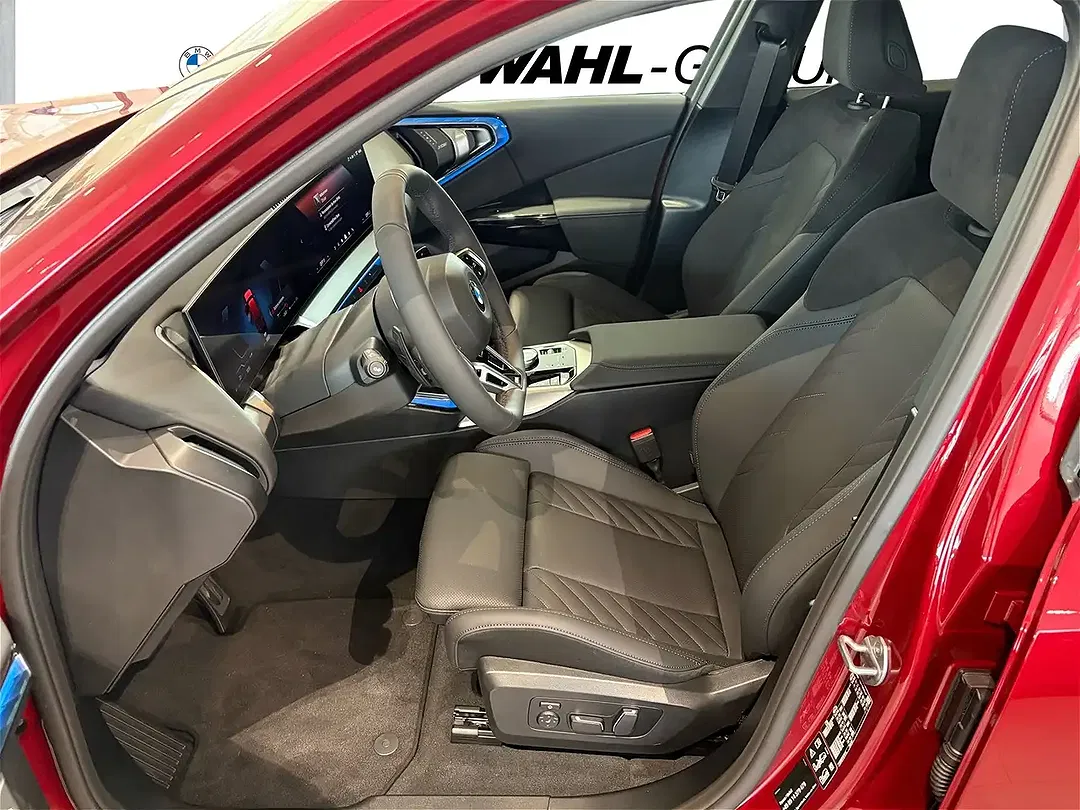 BMW X3 - Thumbnail 6