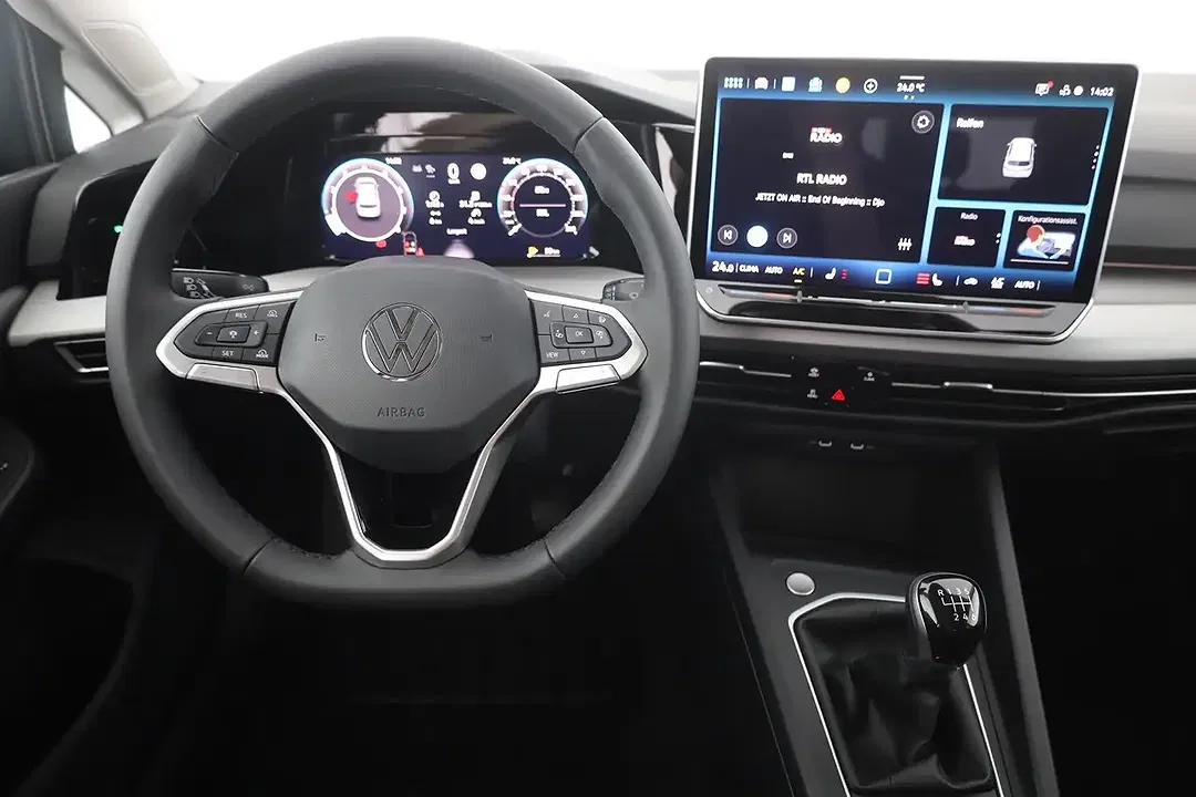 Volkswagen Golf - Thumbnail 10