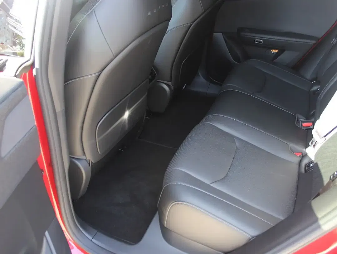 Mazda CX-6e - Thumbnail 12