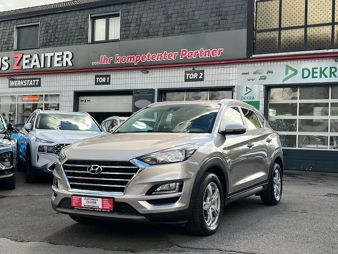 Hyundai TUCSON - Thumbnail 2