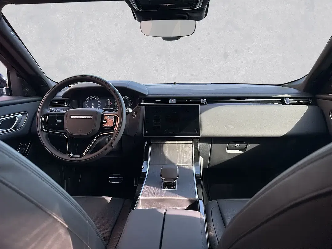 Land Rover Range Rover Velar - Thumbnail 4